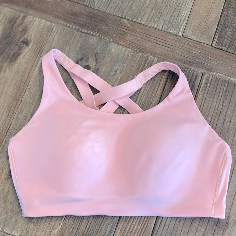 Lululemon Sports Bra 36D Peach